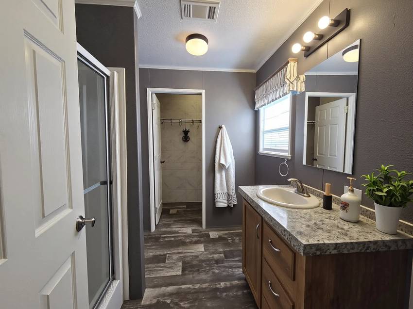 13618 N Florida Ave. a Tampa, FL Mobile or Manufactured Home for Sale